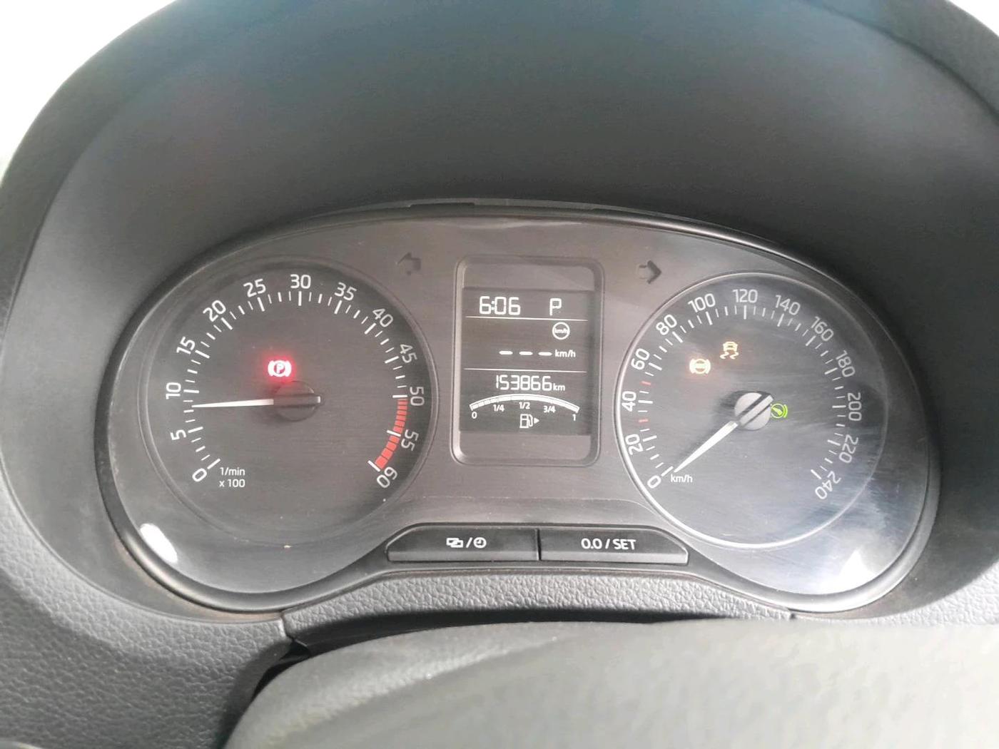 2016 Skoda Rapid 1.5 TDI CR ELEGANCE AT, Diesel, Automatic, 1,53,866 km, interior