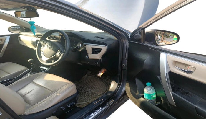 2014 Toyota Corolla Altis GL PETROL, Petrol, Manual, 85,026 km, interior