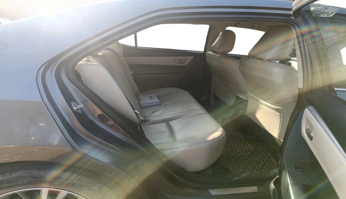 2014 Toyota Corolla Altis GL PETROL, Petrol, Manual, 85,026 km, interior
