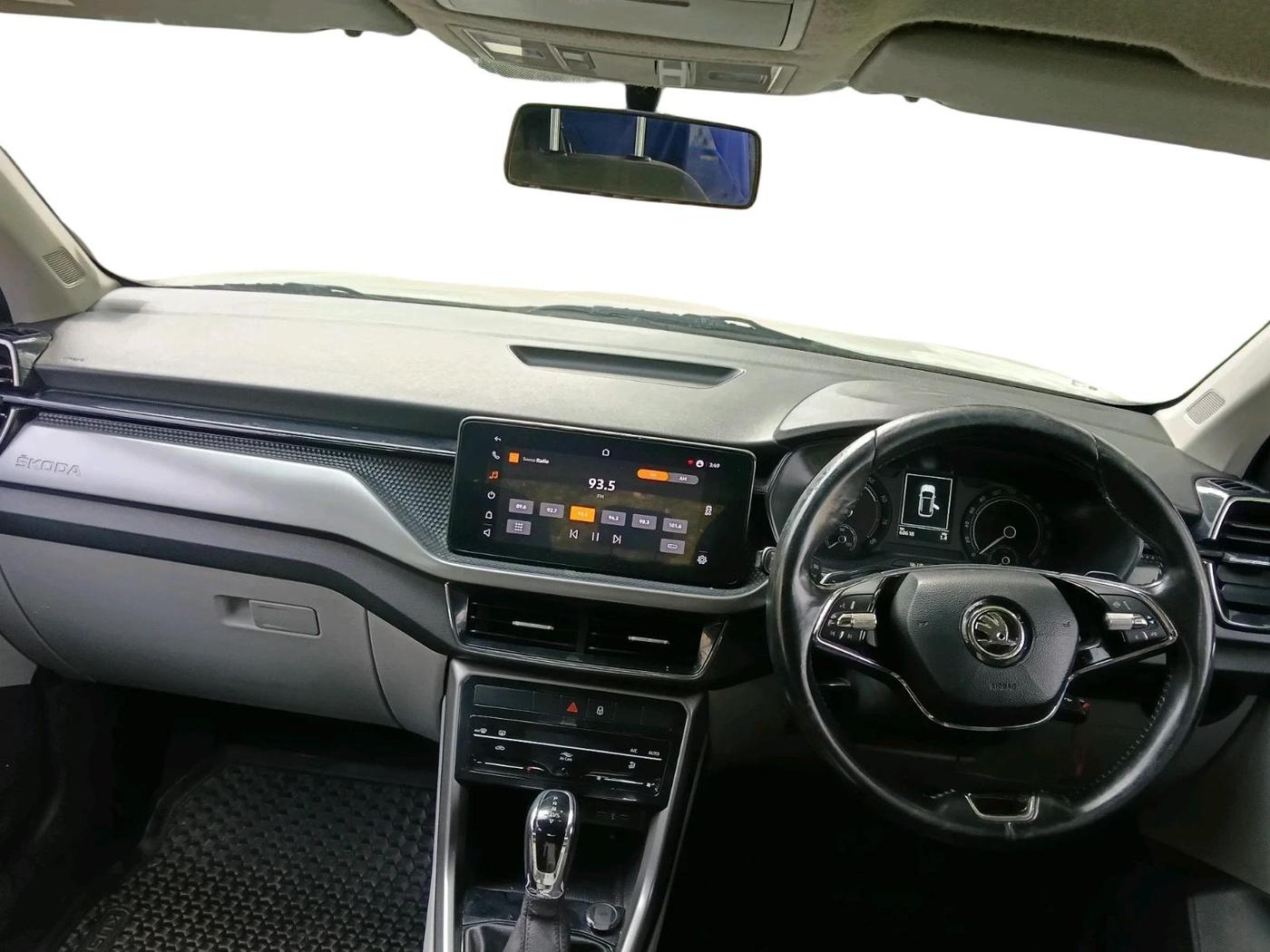 2022 Skoda KUSHAQ AMBITION 1.0L TSI AT, Petrol, Automatic, 68,618 km, interior