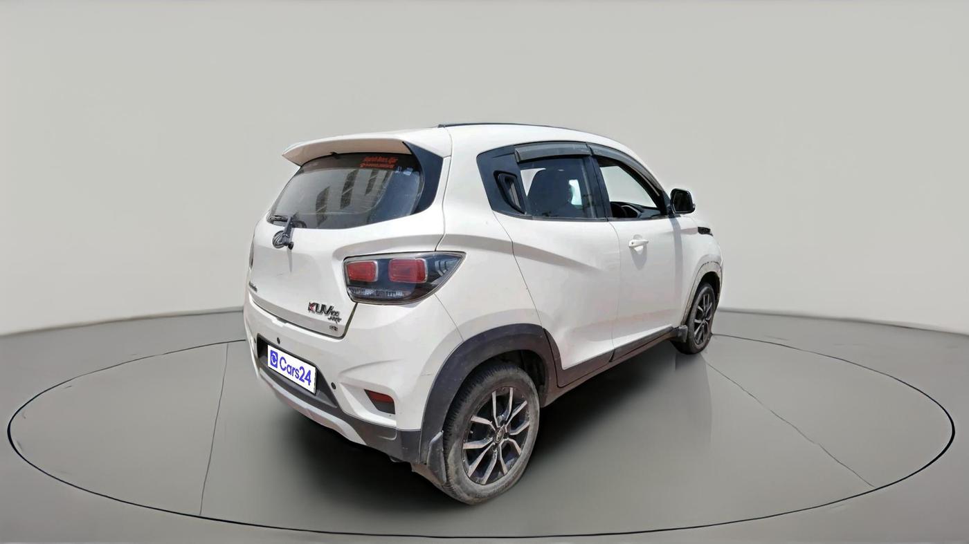 2017 Mahindra Kuv100 K8 6 STR, Petrol, Manual, 99,426 km, exterior