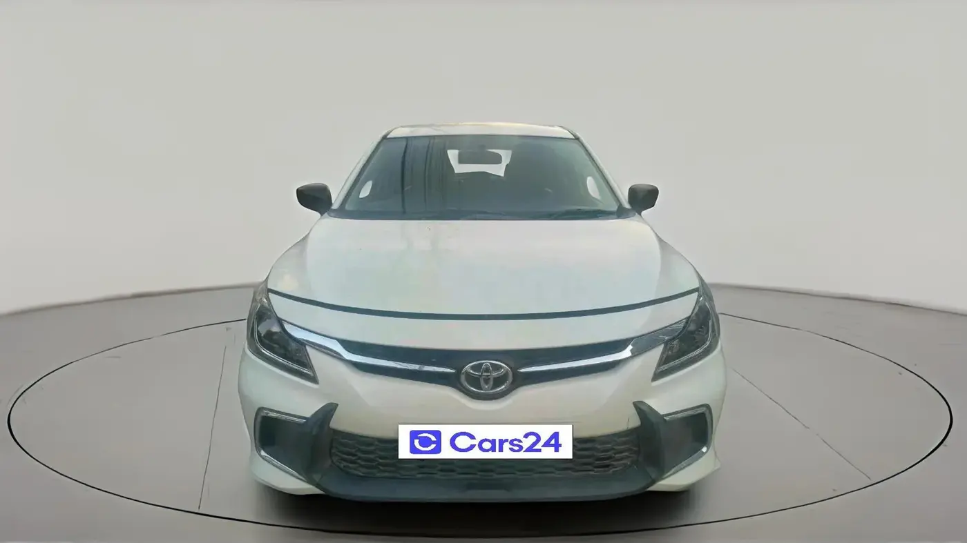 2023 Toyota Glanza E, Petrol, Manual, 63,353 km, exterior