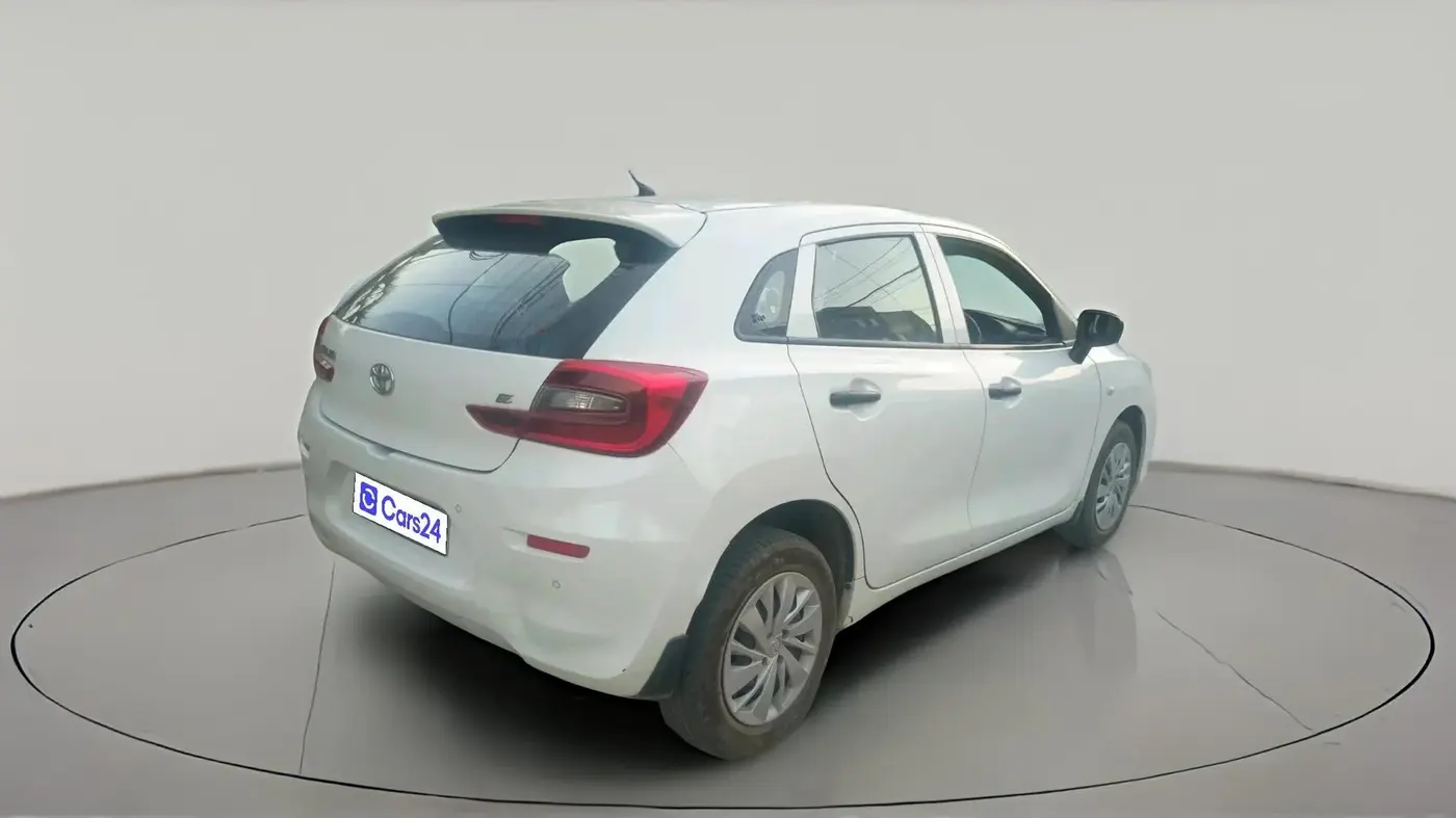 2023 Toyota Glanza E, Petrol, Manual, 63,353 km, exterior