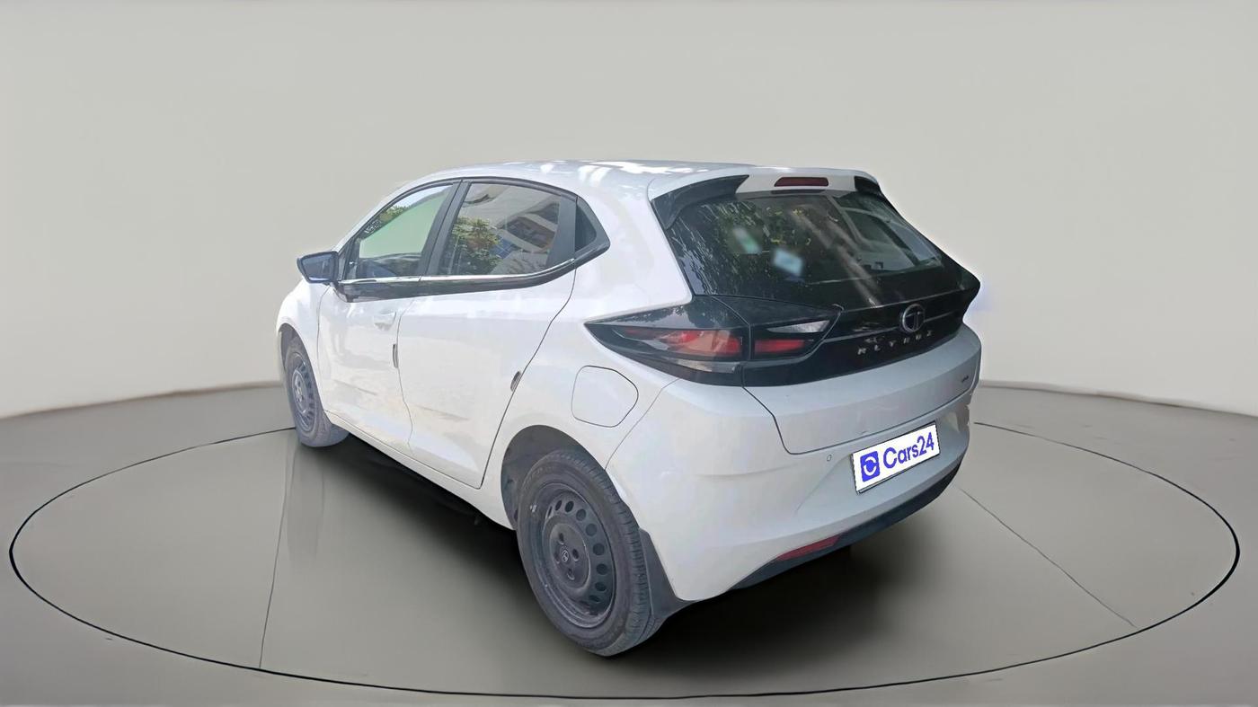 2025 Tata ALTROZ XE CNG, CNG, Manual, 6,886 km, exterior