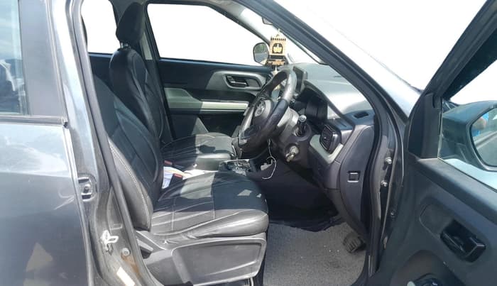 2023 Tata PUNCH ADVENTURE AMT, Petrol, Automatic, 66,386 km, interior