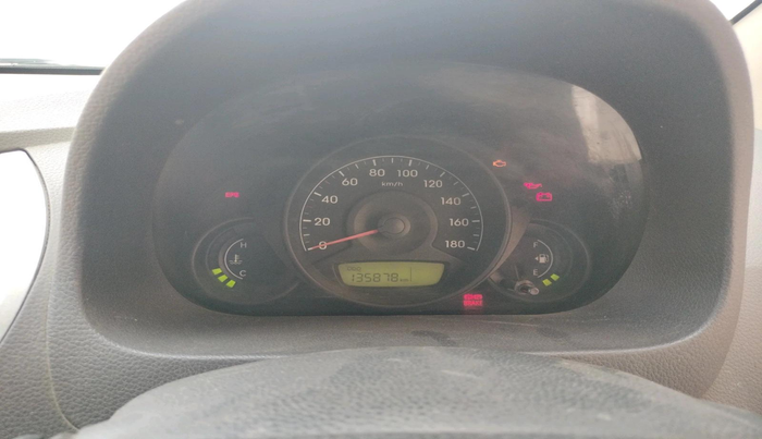 2013 Hyundai Eon ERA +, Petrol, Manual, 1,35,878 km, interior