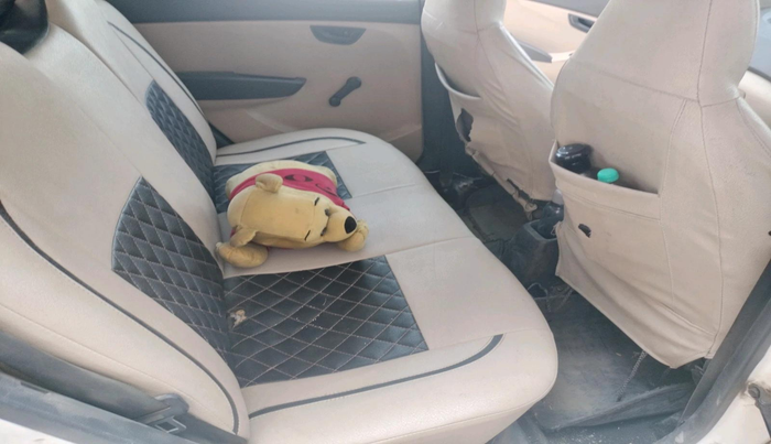 2013 Hyundai Eon ERA +, Petrol, Manual, 1,35,878 km, interior