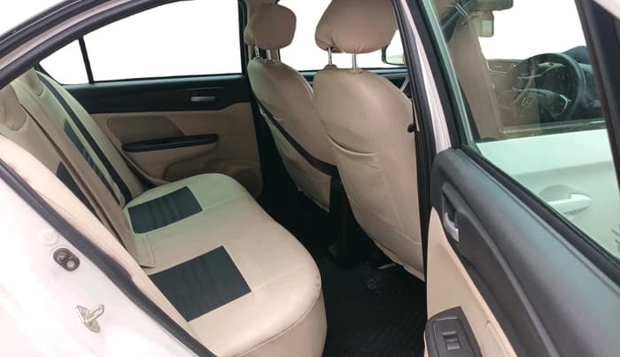2024 Honda Amaze 1.2L I-VTEC S, Petrol, Manual, 31,302 km, interior