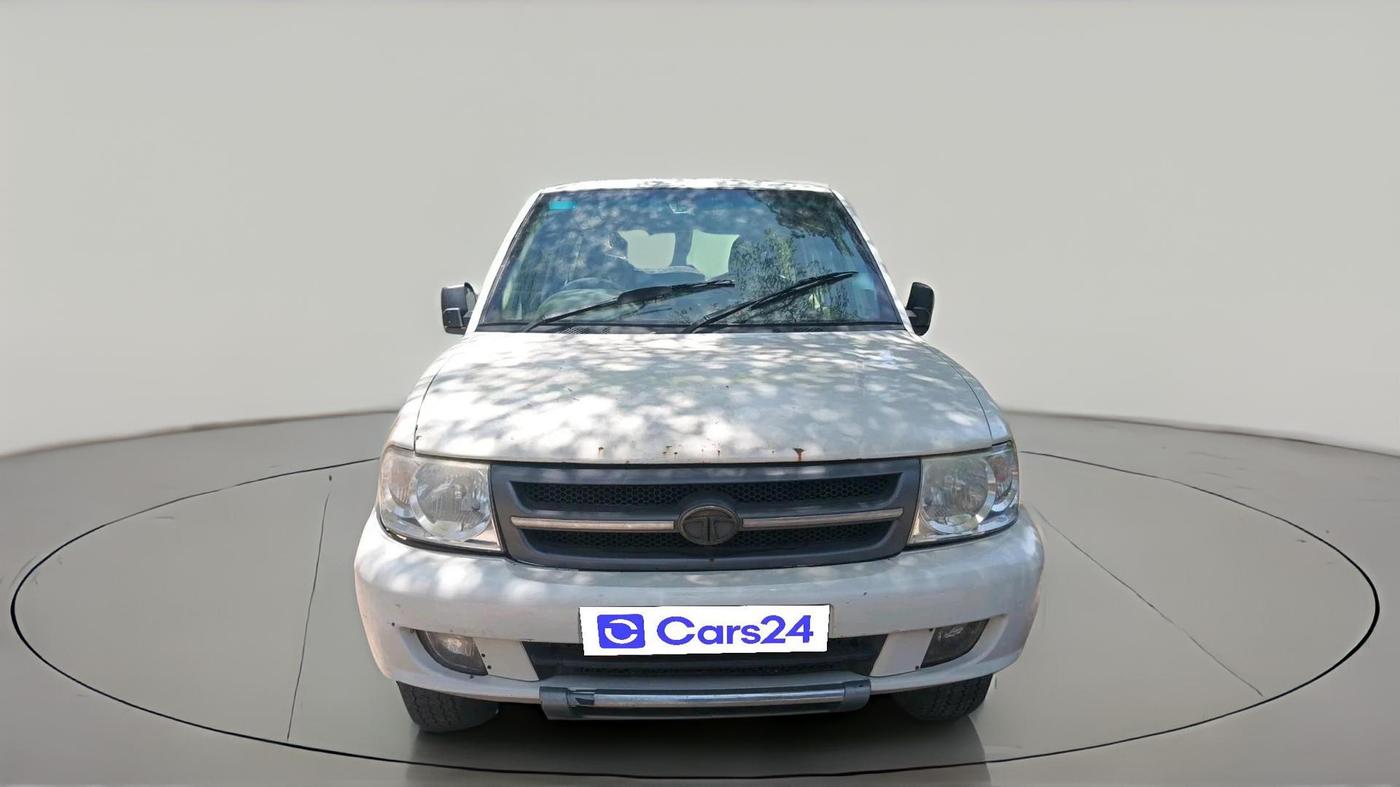 2011 Tata Safari 4X2 EX DICOR 2.2 VTT, Diesel, Manual, 69,934 km, exterior