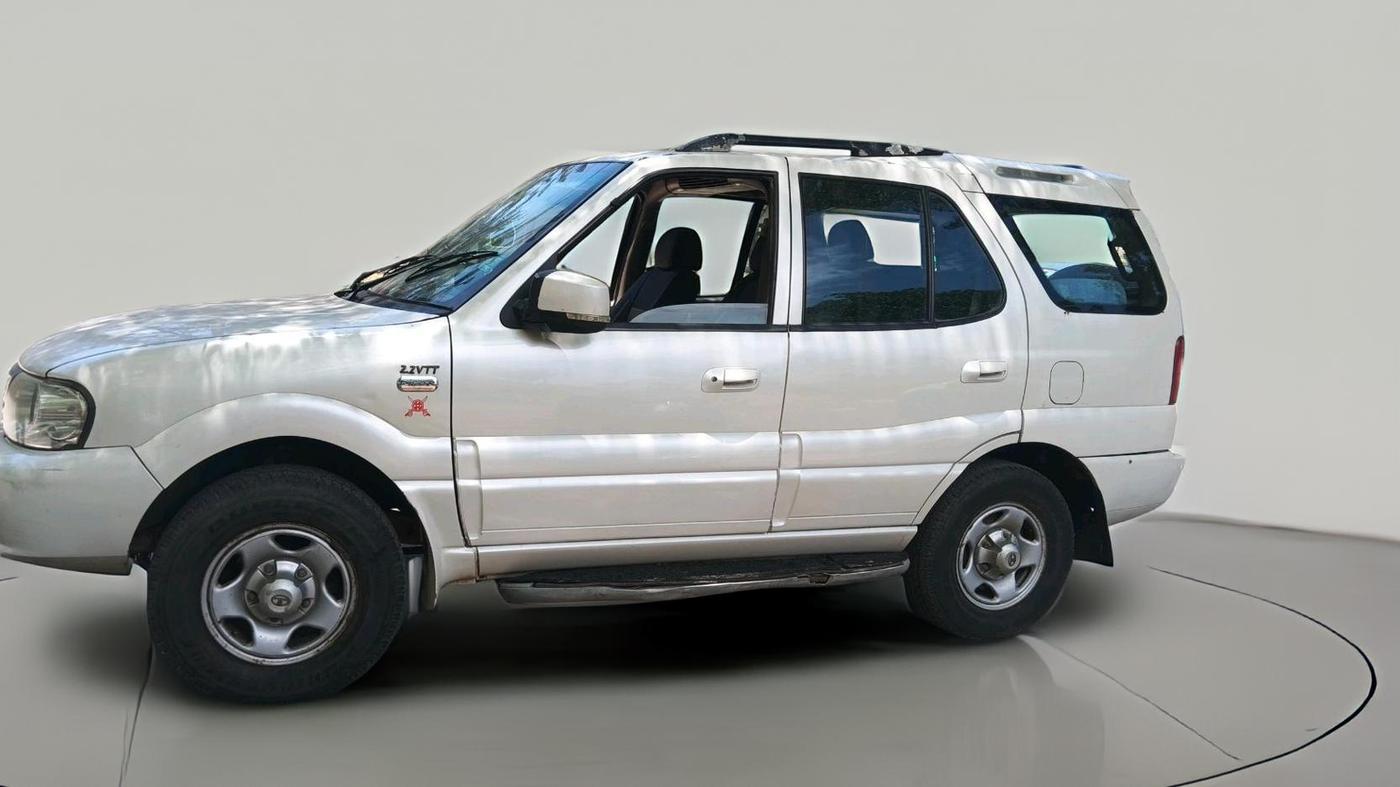 2011 Tata Safari 4X2 EX DICOR 2.2 VTT, Diesel, Manual, 69,934 km, exterior