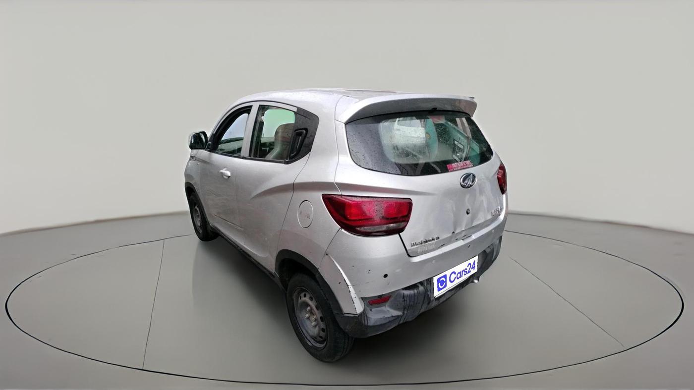 2016 Mahindra Kuv100 K4 6 STR, Petrol, Manual, 73,345 km, exterior