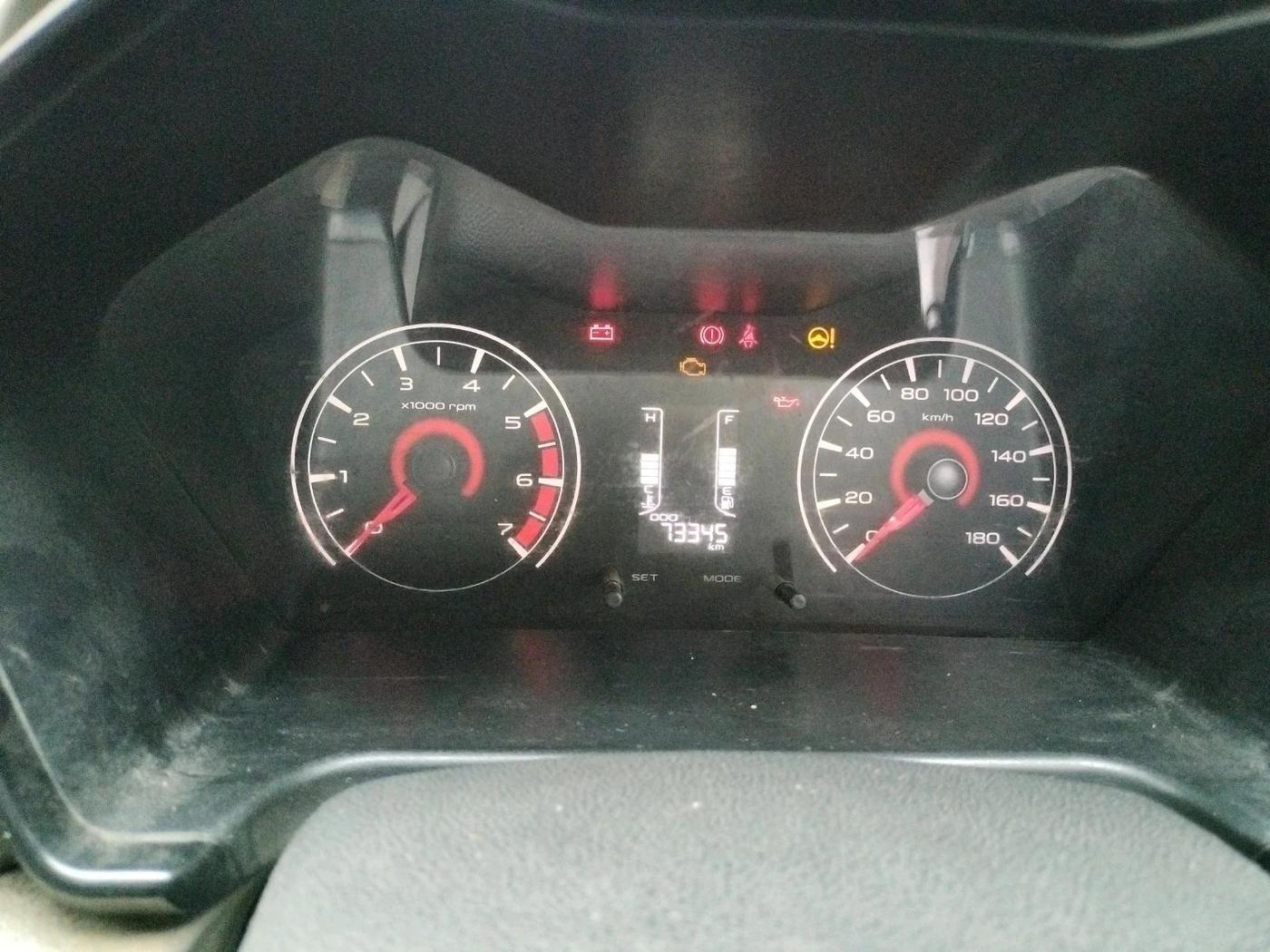 2016 Mahindra Kuv100 K4 6 STR, Petrol, Manual, 73,345 km, interior