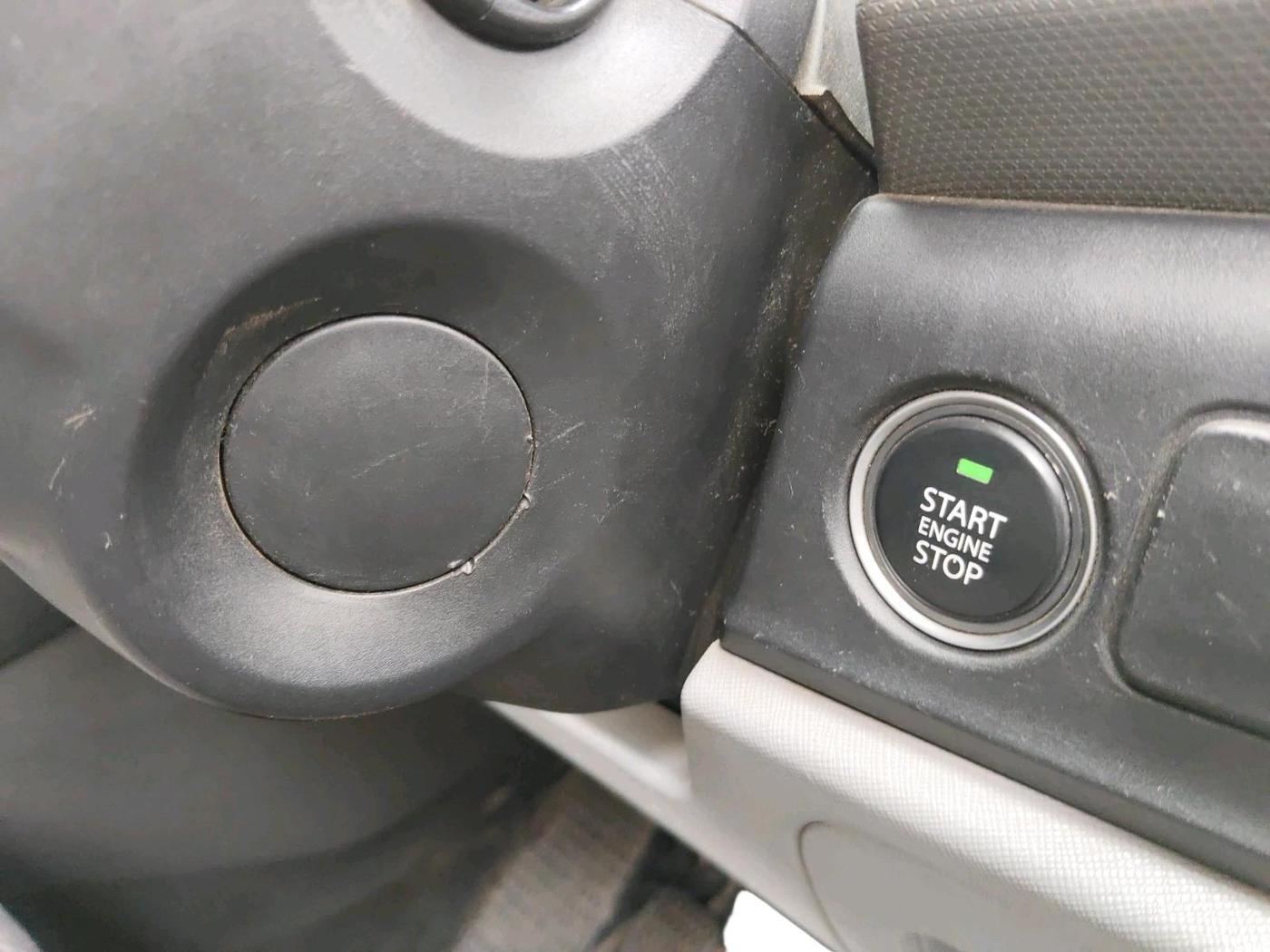 2020 Tata ALTROZ XT PETROL, Petrol, Manual, 44,028 km, interior