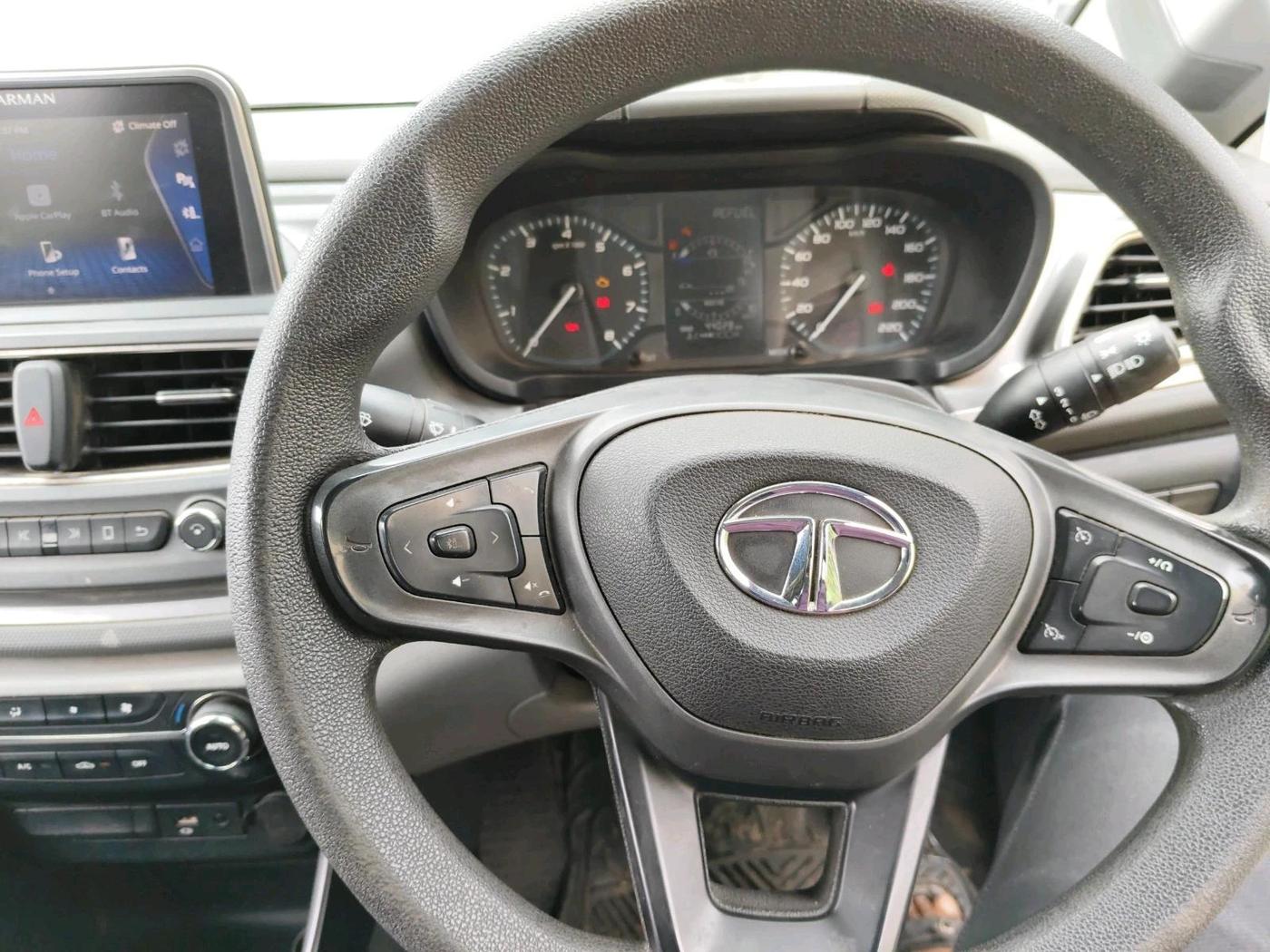 2020 Tata ALTROZ XT PETROL, Petrol, Manual, 44,028 km, interior