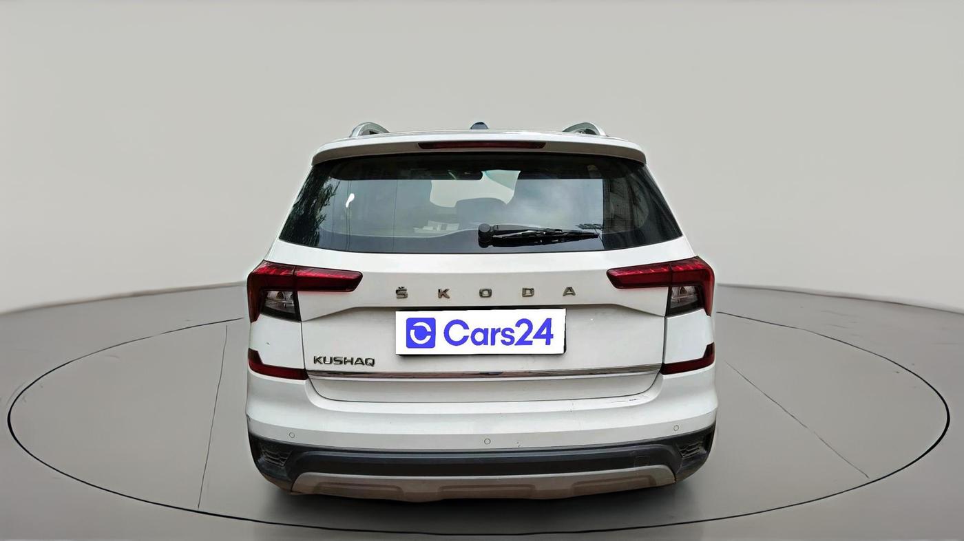 2022 Skoda KUSHAQ STYLE 1.5L TSI DSG (6 AIRBAGS), Petrol, Automatic, 1,28,102 km, exterior