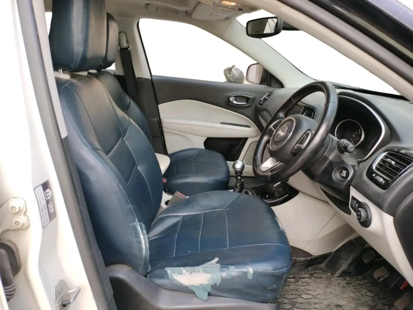 2019 Jeep Compass LIMITED PLUS DIESEL, Diesel, Manual, 1,09,382 km, interior