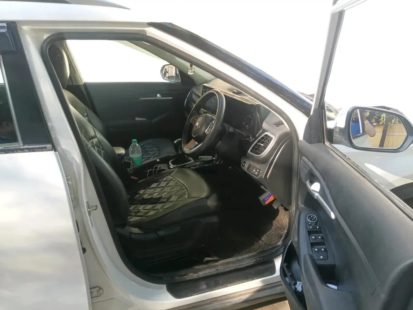 2020 KIA SELTOS HTK PLUS 1.5 DIESEL, Diesel, Manual, 1,00,000 km, interior