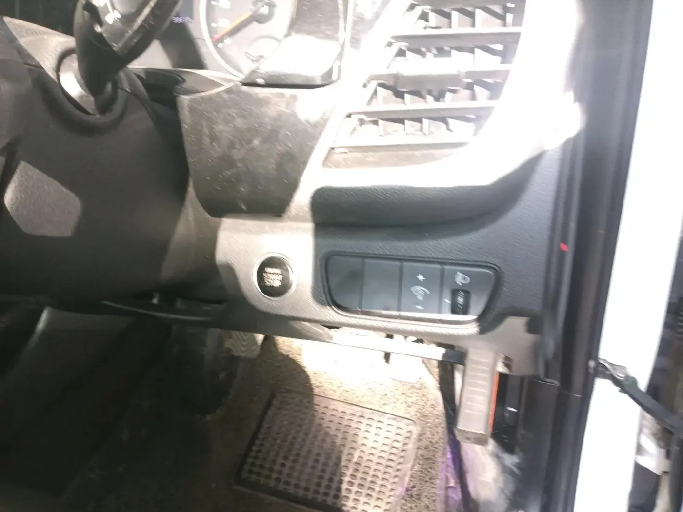 2020 KIA SELTOS HTK PLUS 1.5 DIESEL, Diesel, Manual, 1,00,000 km, interior