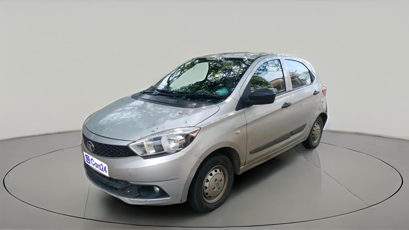 2018 Tata Tiago XM PETROL, CNG, Manual, 56,873 km, exterior