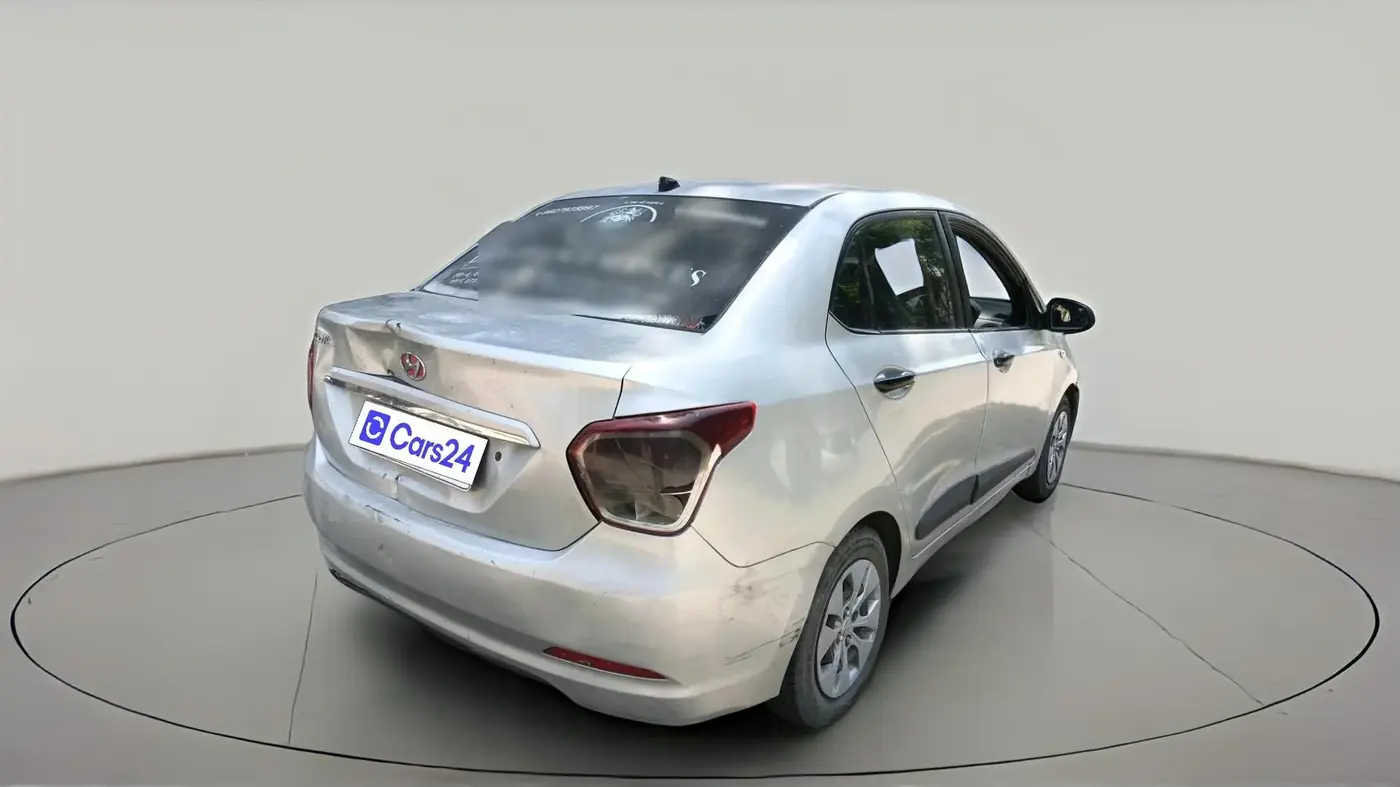 2016 Hyundai Xcent CRDI + ABS, Diesel, Manual, 1,99,291 km, exterior
