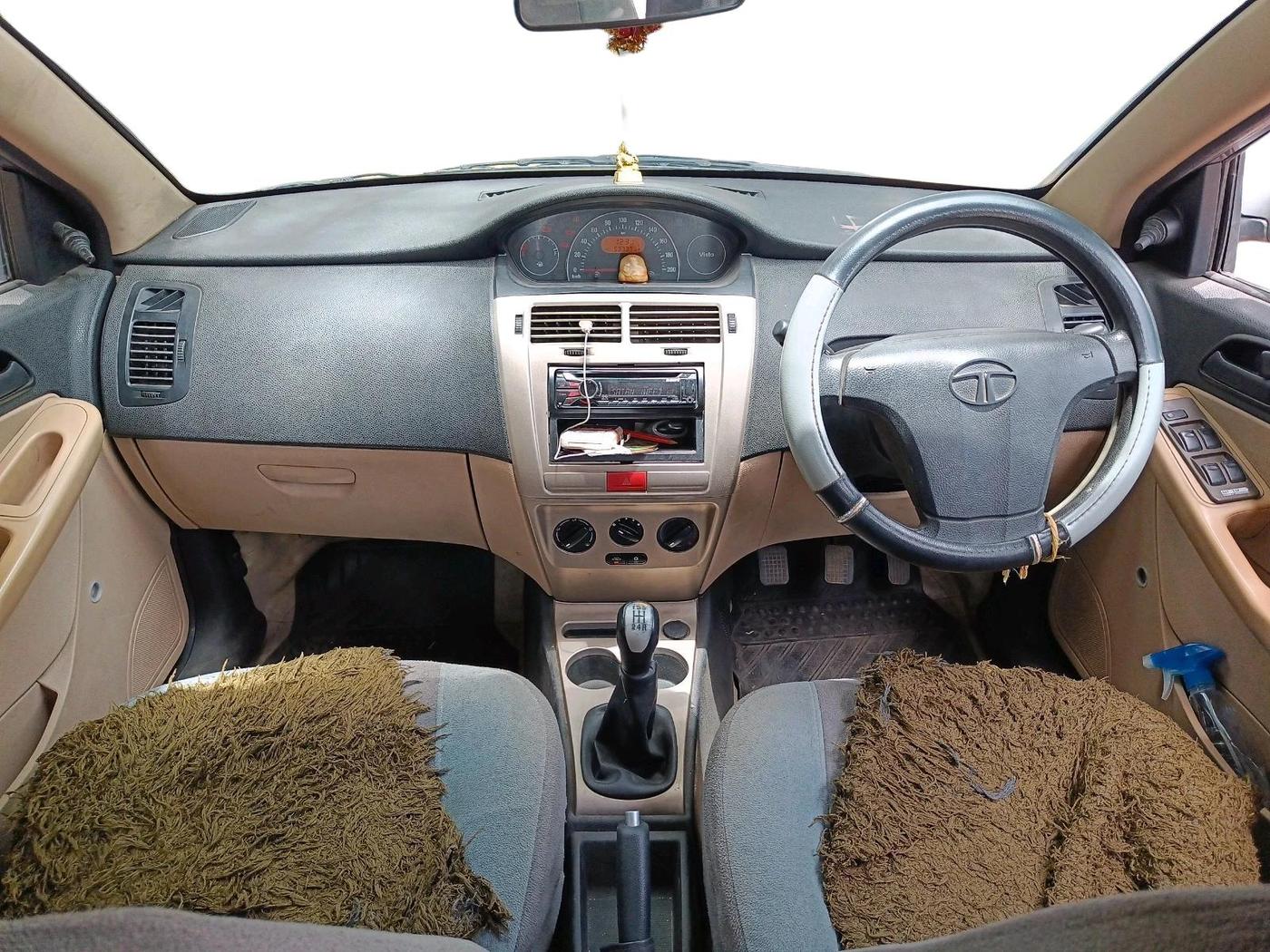 2012 Tata Indica Vista LS TDI, Diesel, Manual, 58,737 km, interior