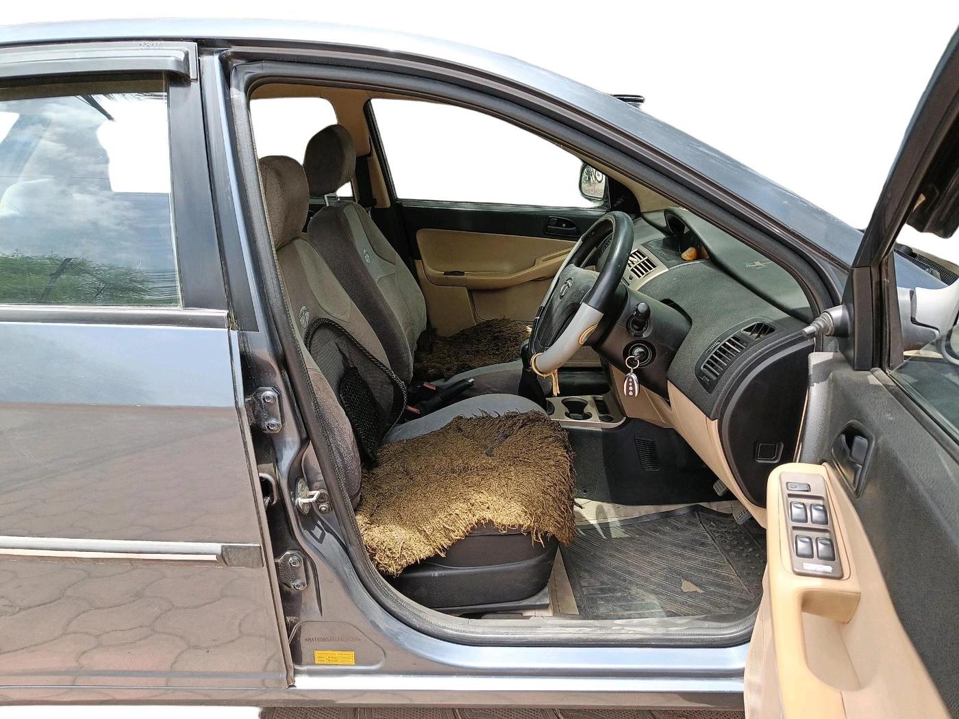 2012 Tata Indica Vista LS TDI, Diesel, Manual, 58,737 km, interior