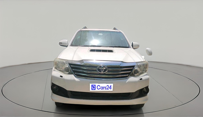 2015 Toyota Fortuner 3.0 4X4 MT, Diesel, Manual, 1,90,184 km, exterior