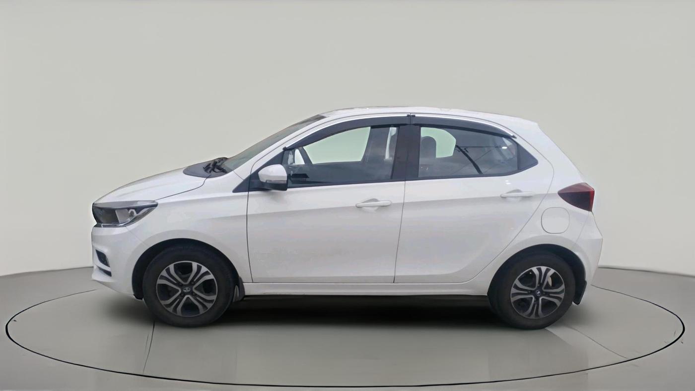 2021 Tata Tiago XZ PETROL, Petrol, Manual, 18,554 km, exterior