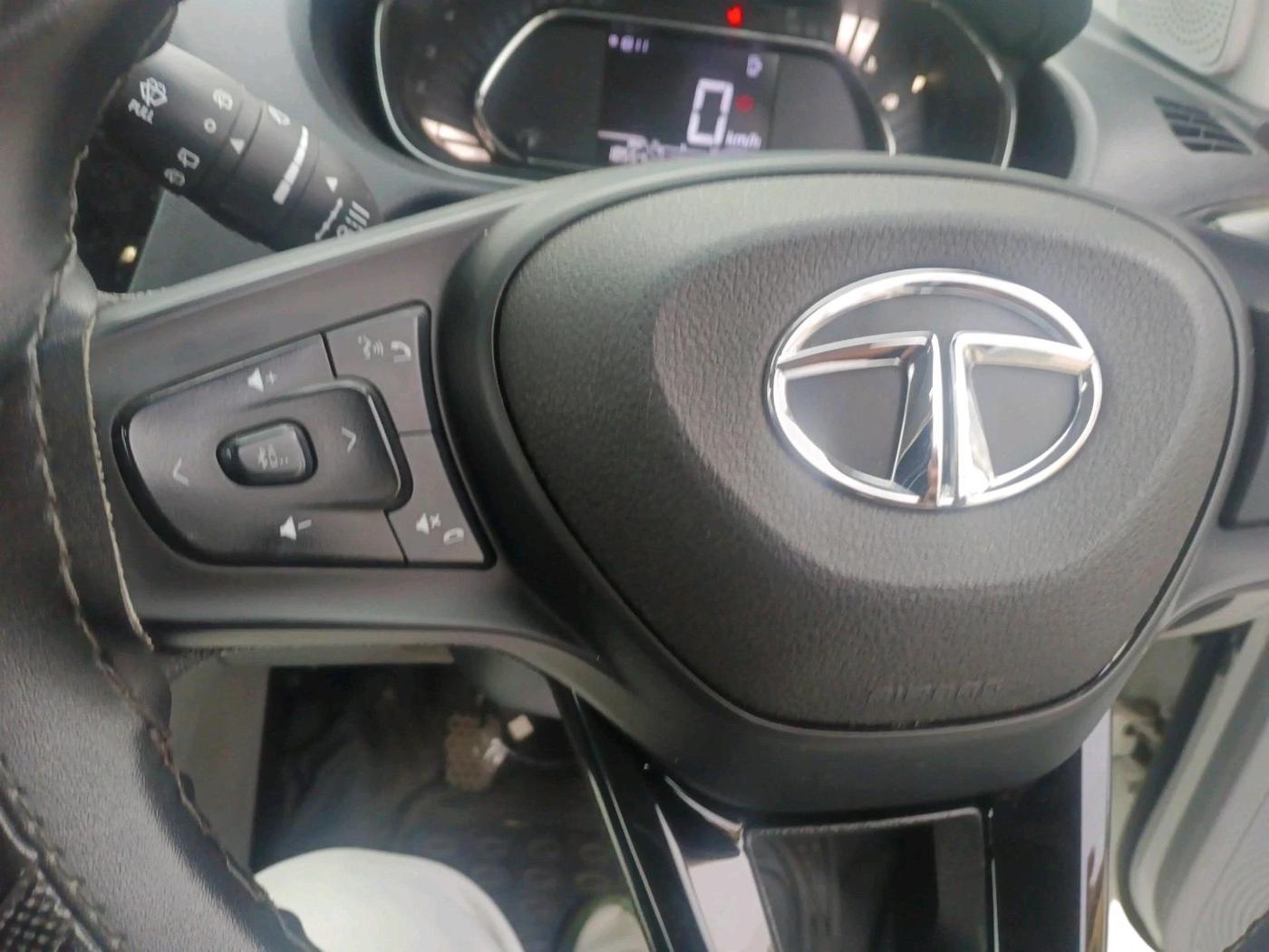 2021 Tata Tiago XZ PETROL, Petrol, Manual, 18,554 km, interior