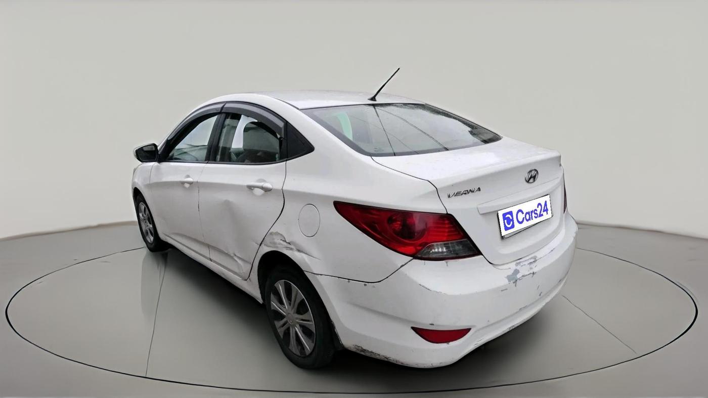 2013 Hyundai Verna FLUIDIC 1.6 VTVT, Petrol, Manual, 77,106 km, exterior