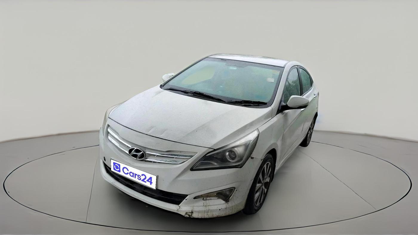 2015 Hyundai Verna FLUIDIC 1.6 CRDI SX, Diesel, Manual, 1,56,241 km, exterior