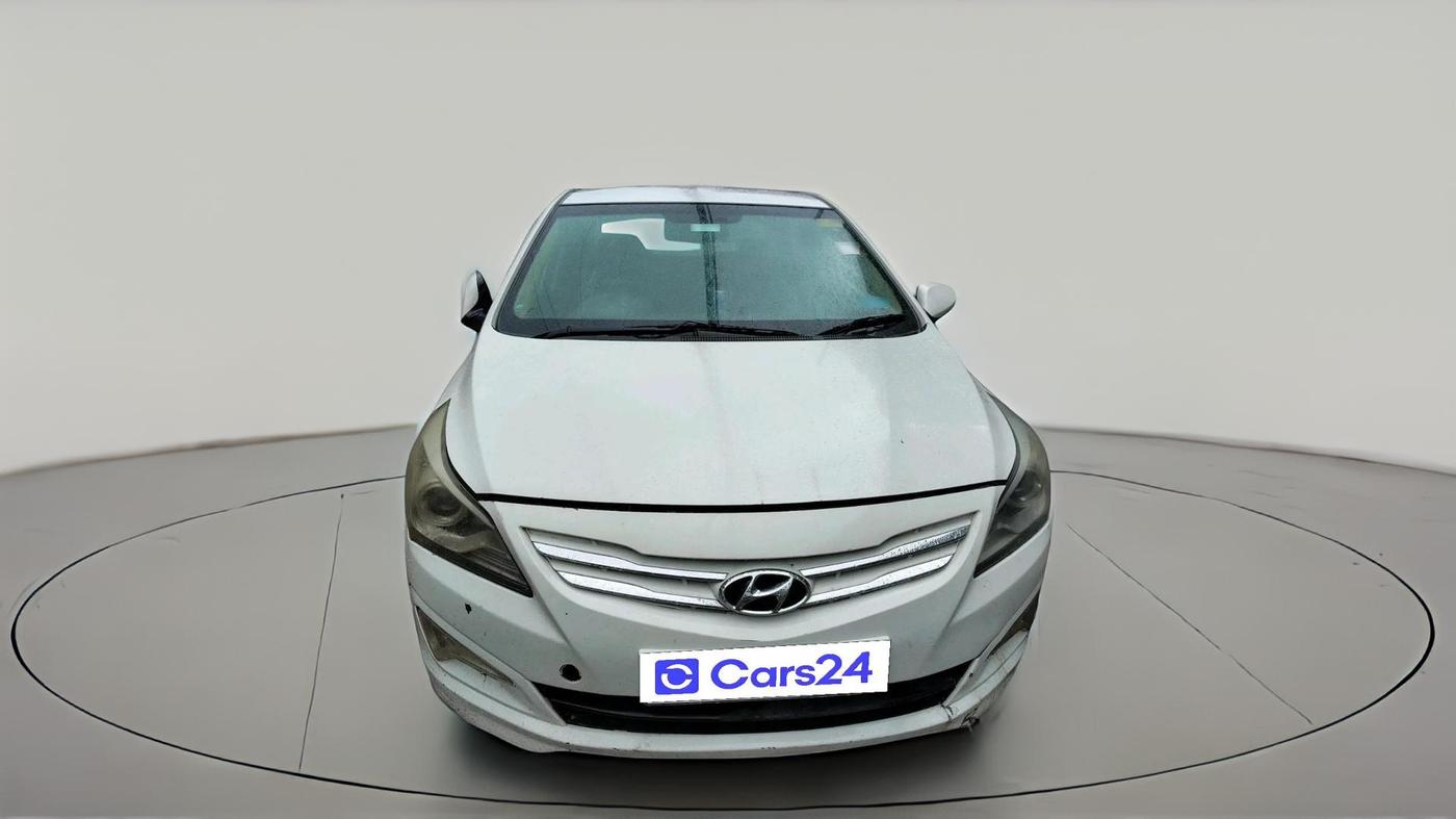 2015 Hyundai Verna FLUIDIC 1.6 CRDI SX, Diesel, Manual, 1,56,241 km, exterior