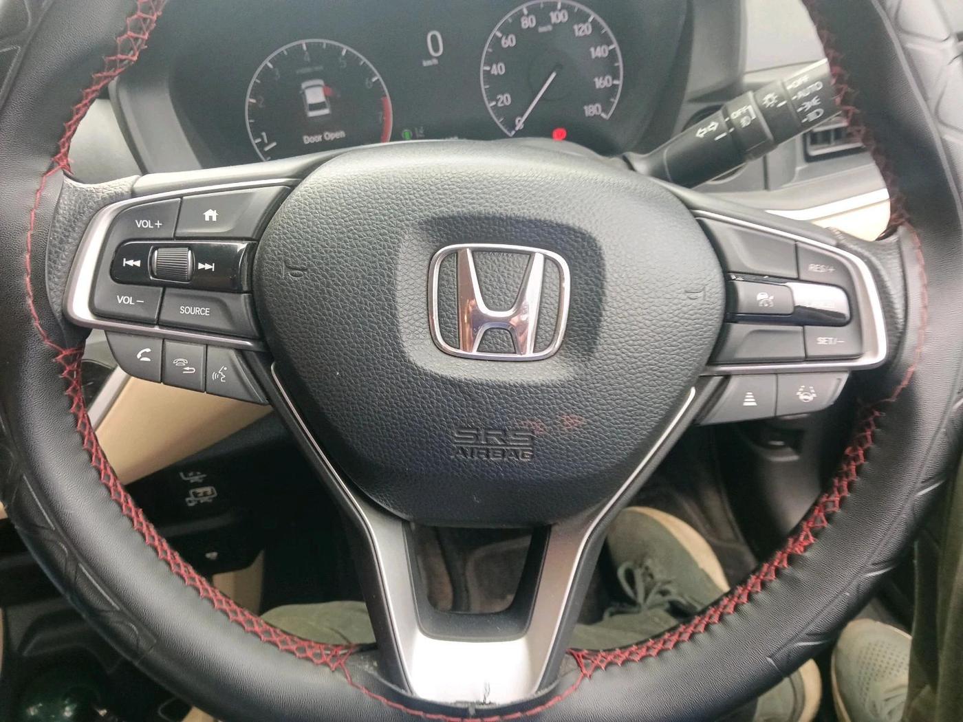 2025 Honda Amaze ZX 1.2 Petrol MT, Petrol, Manual, 10,008 km, interior