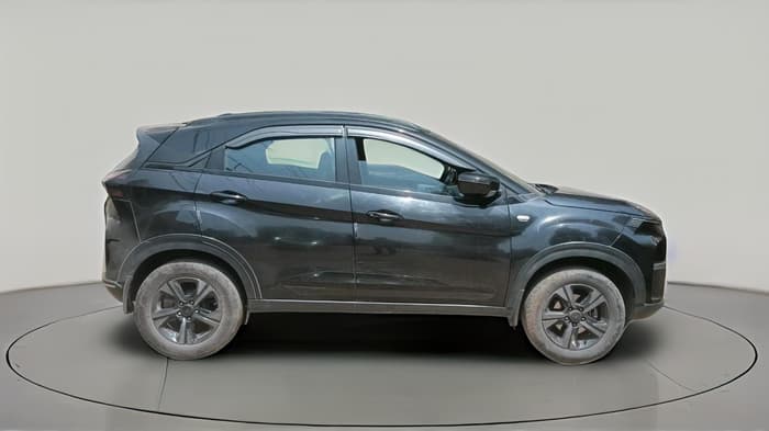 2024 Tata NEXON Creative 1.2 Revotron 6MT Dark Edition, Petrol, Manual, 52,110 km, exterior