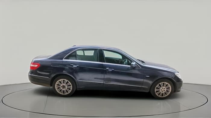 2010 Mercedes Benz E Class E200 CGI ELEGANCE, Petrol, Automatic, 1,23,490 km, exterior
