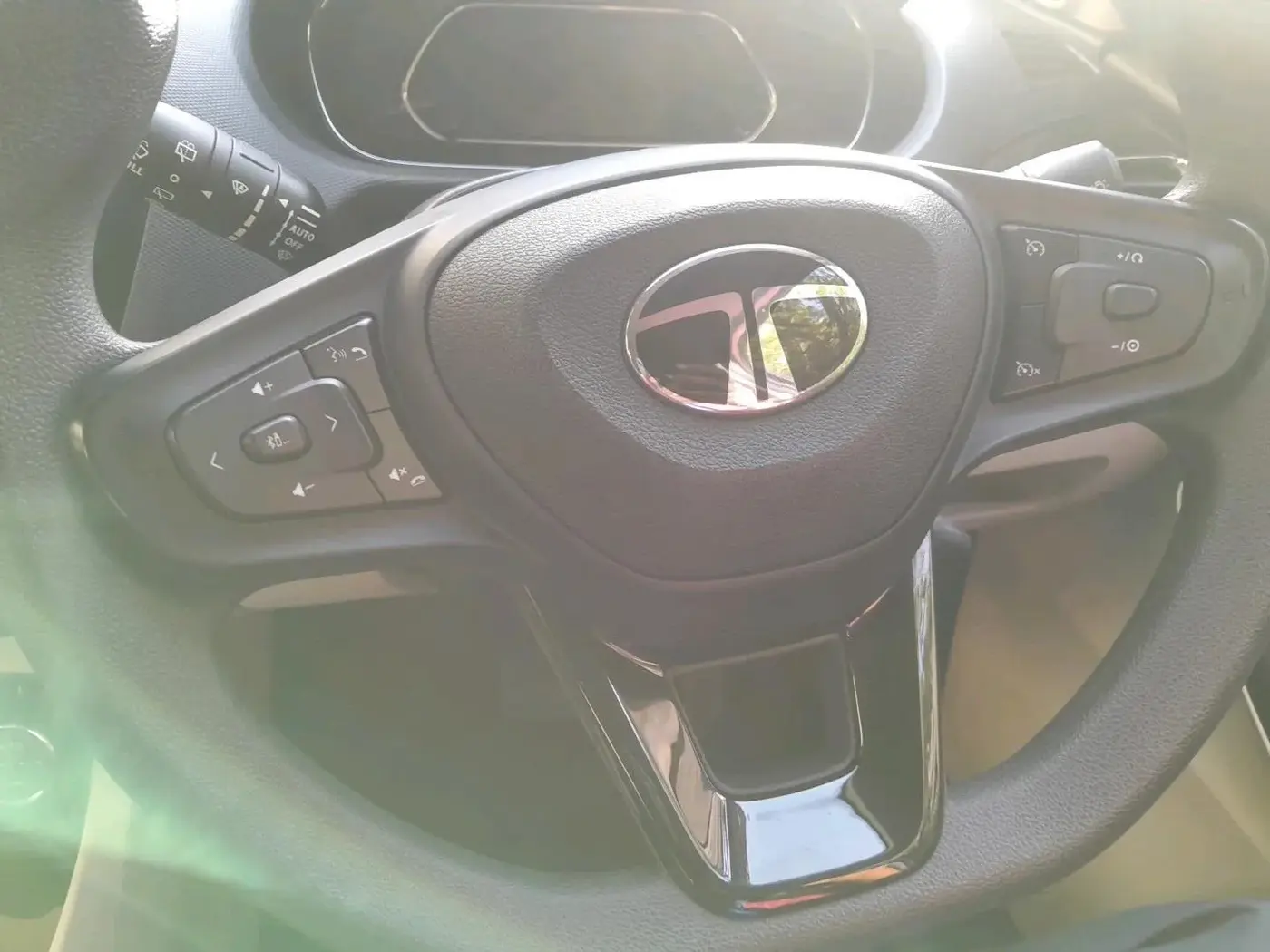 2024 Tata Tiago XZA PLUS PETROL, Petrol, Automatic, 3,890 km, interior