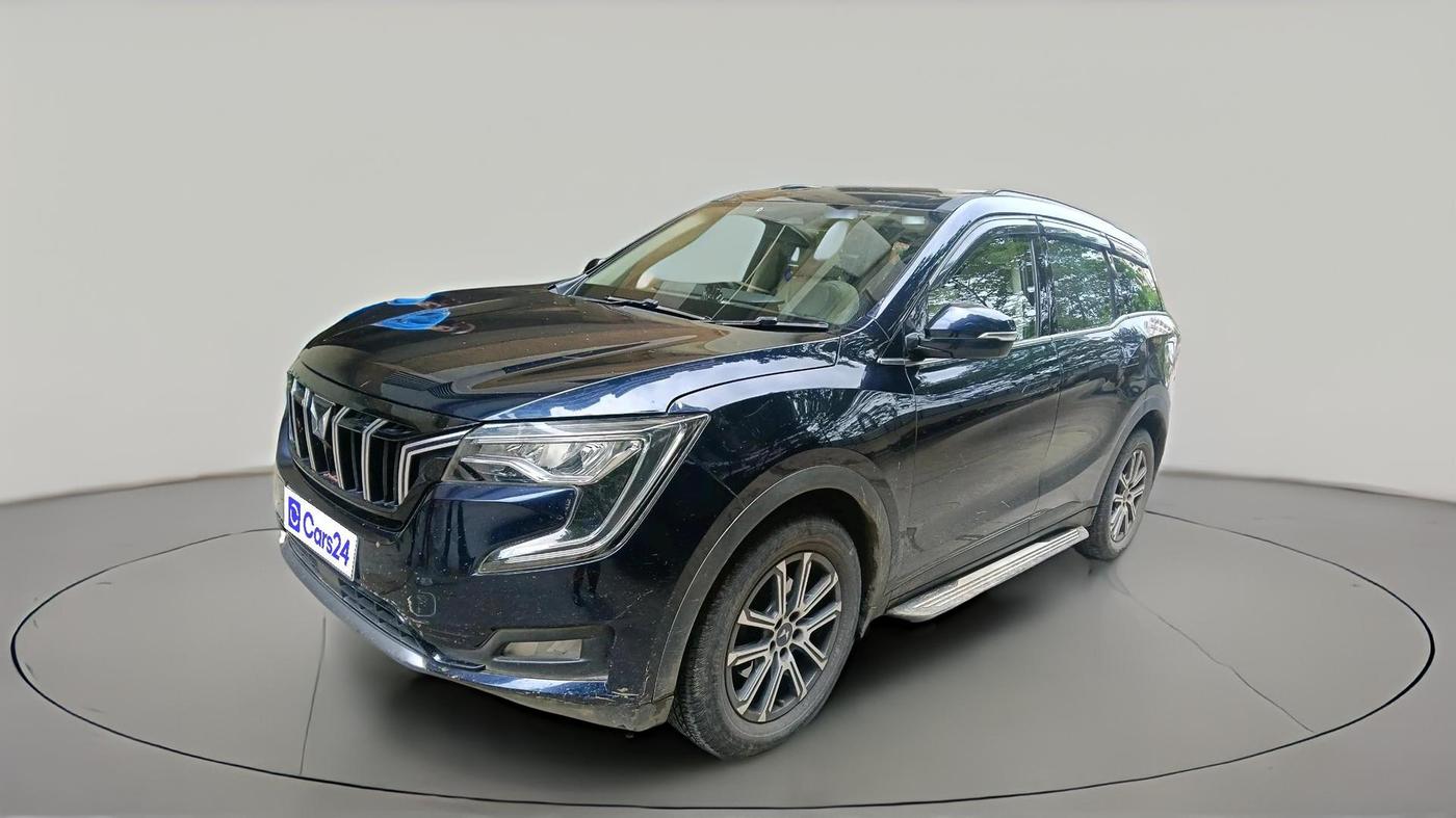 2022 Mahindra XUV700 AX 7 P AT 7 STR, Petrol, Automatic, 61,734 km, exterior