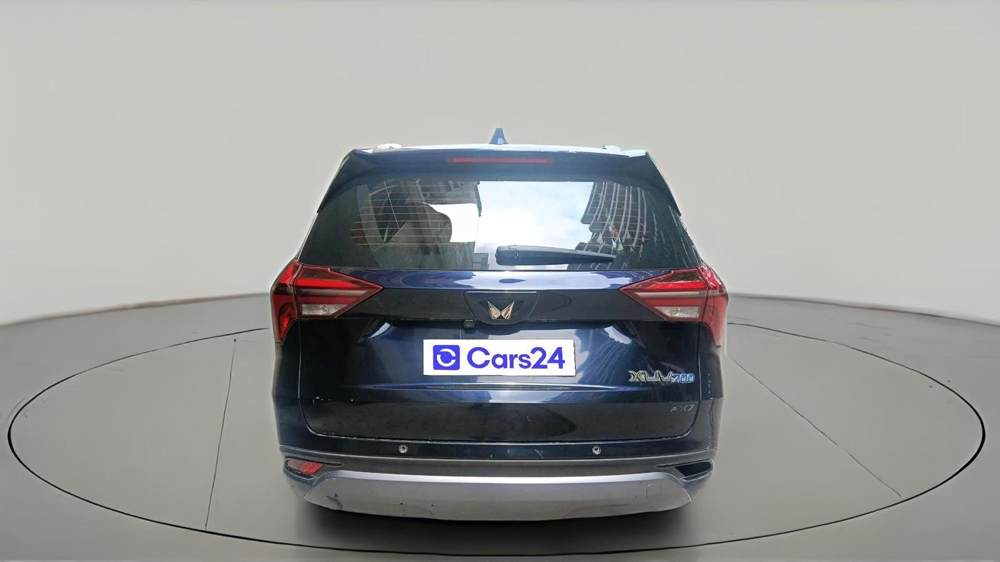 2022 Mahindra XUV700 AX 7 P AT 7 STR, Petrol, Automatic, 61,734 km, exterior