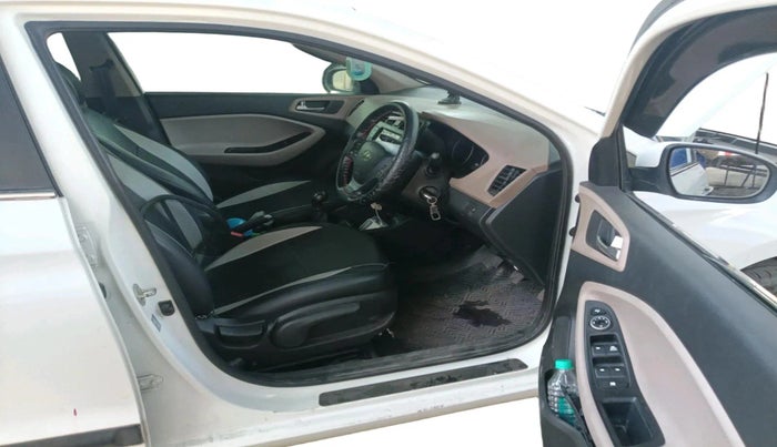 2019 Hyundai Elite i20 SPORTZ PLUS 1.2, Petrol, Manual, 19,001 km, interior