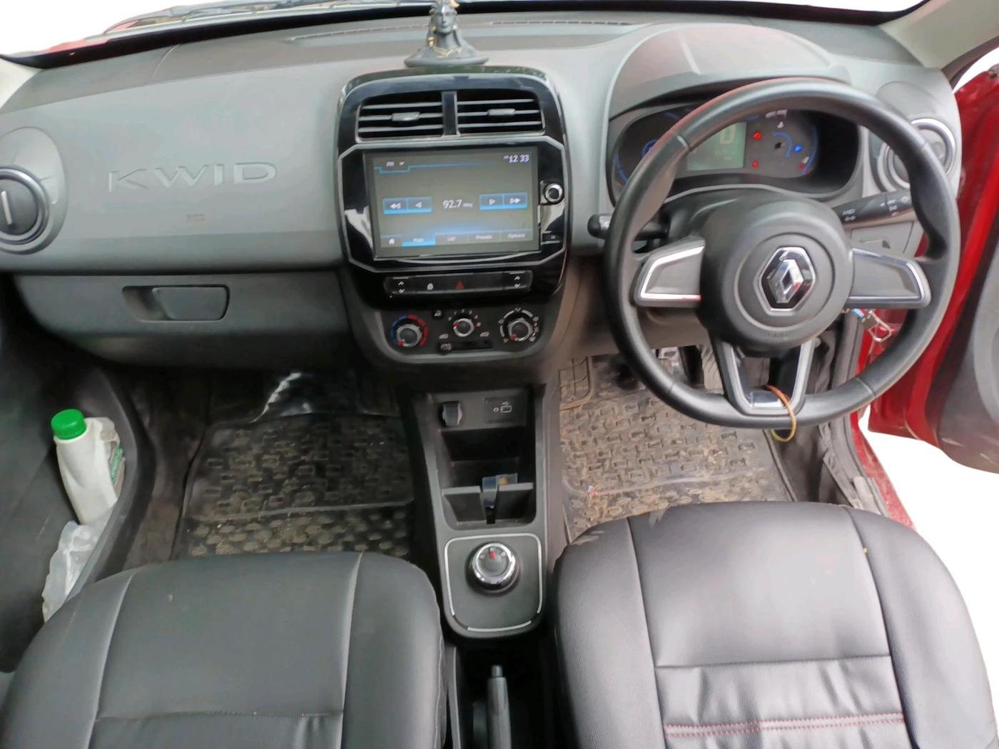 2020 Renault Kwid RXT 1.0 AMT, Petrol, Automatic, 55,241 km, interior
