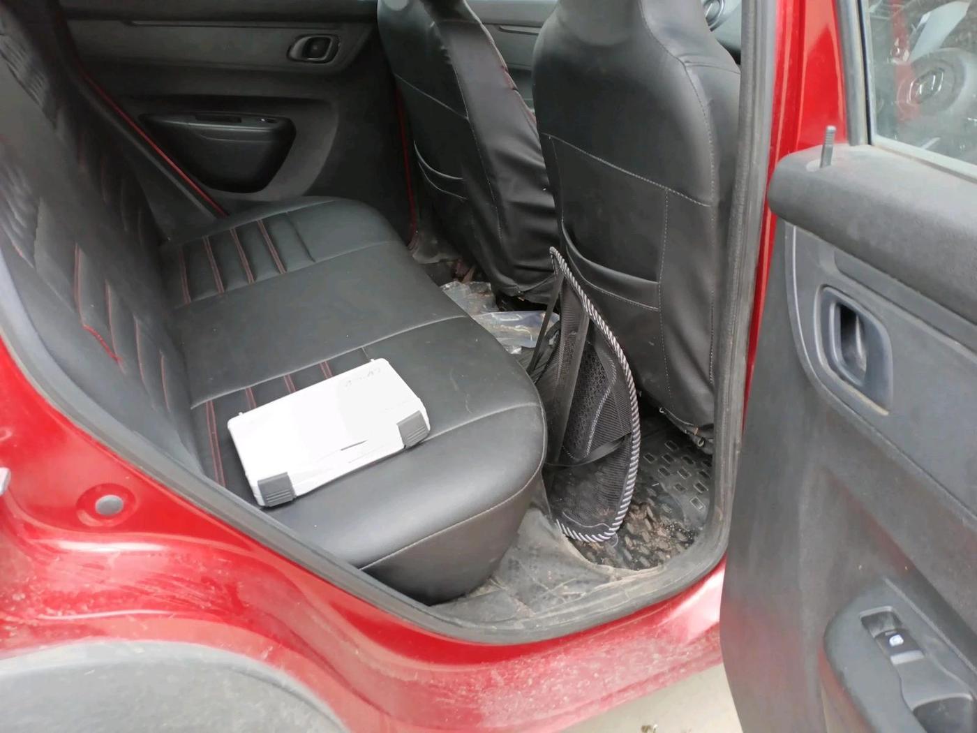 2020 Renault Kwid RXT 1.0 AMT, Petrol, Automatic, 55,241 km, interior