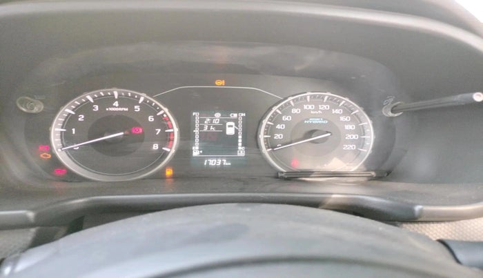 2023 Maruti BREZZA VXI SMART HYBRID, Petrol, Manual, 17,037 km, interior