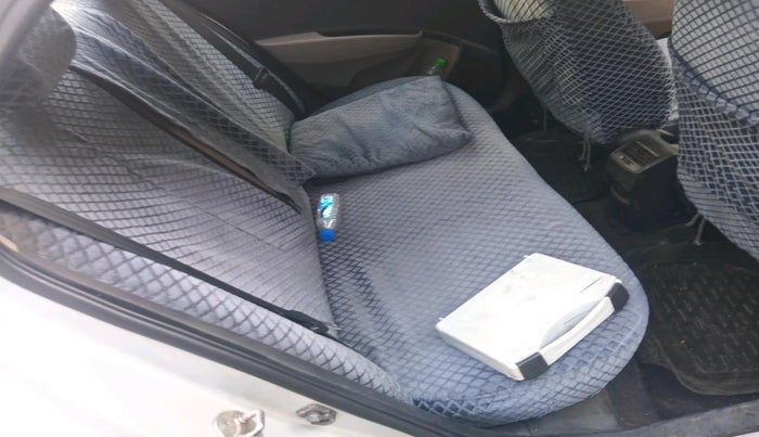 2014 Hyundai Xcent SX 1.1 CRDI, Diesel, Manual, 98,733 km, interior