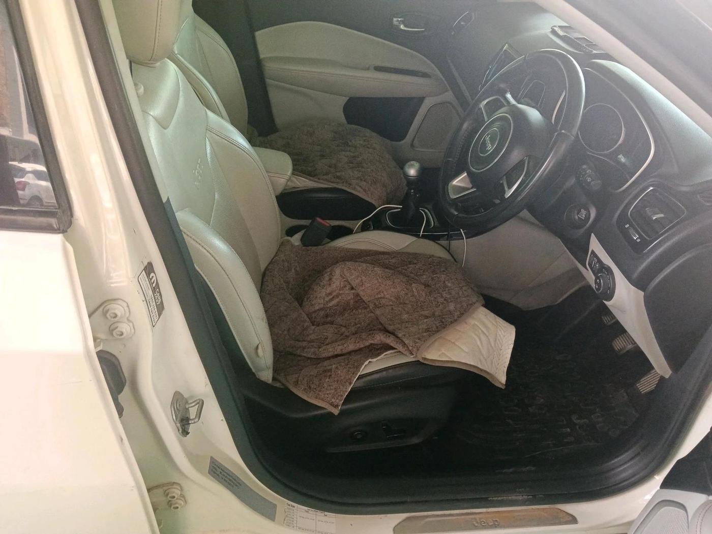 2018 Jeep Compass LIMITED PLUS DIESEL, Diesel, Manual, 72,779 km, interior