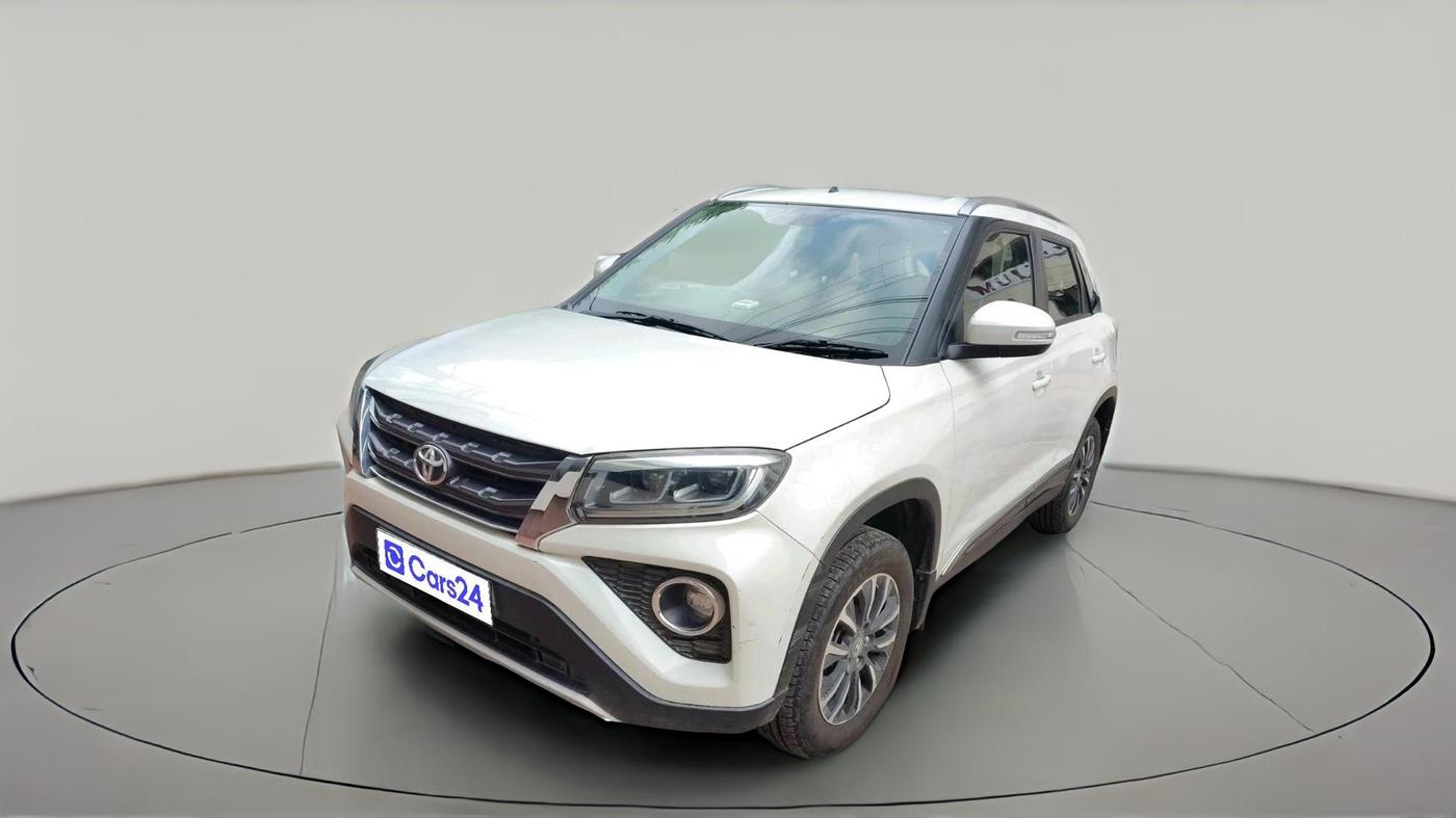 2022 Toyota URBAN CRUISER PREMIUM GRADE AT, Petrol, Automatic, 1,02,964 km, exterior
