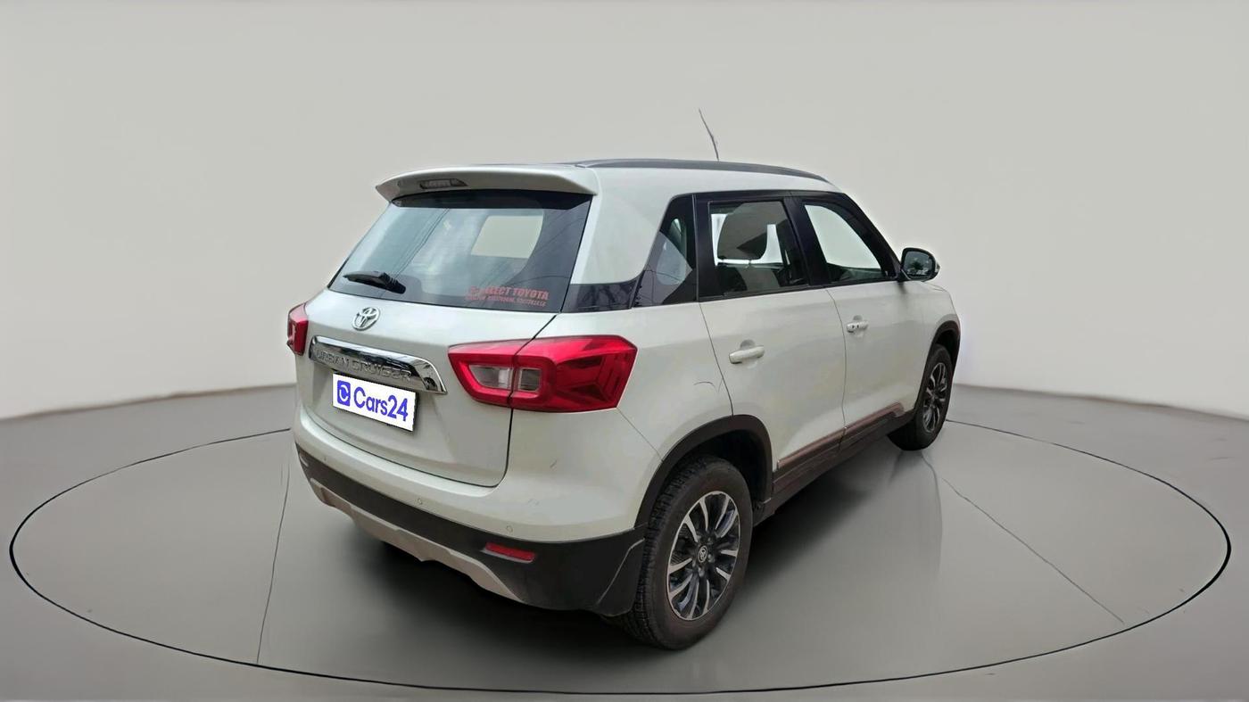 2022 Toyota URBAN CRUISER PREMIUM GRADE AT, Petrol, Automatic, 1,02,964 km, exterior