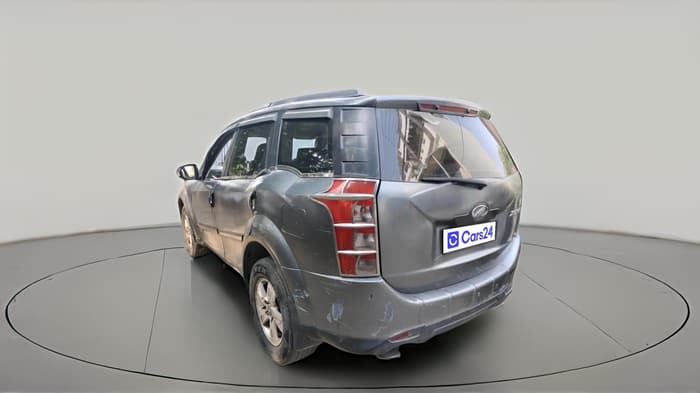 2012 Mahindra XUV500 W8, Diesel, Manual, 1,30,220 km, exterior