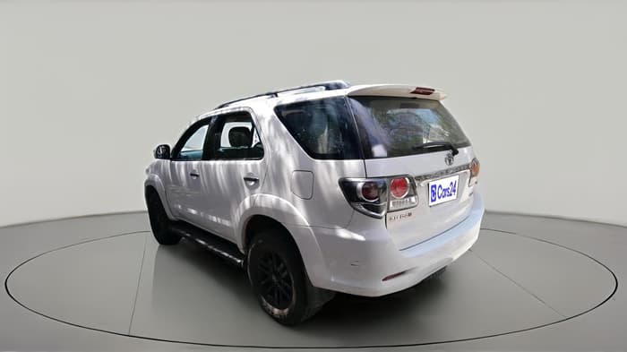 2015 Toyota Fortuner 3.0 4X2 AT, Diesel, Automatic, 1,12,789 km, exterior