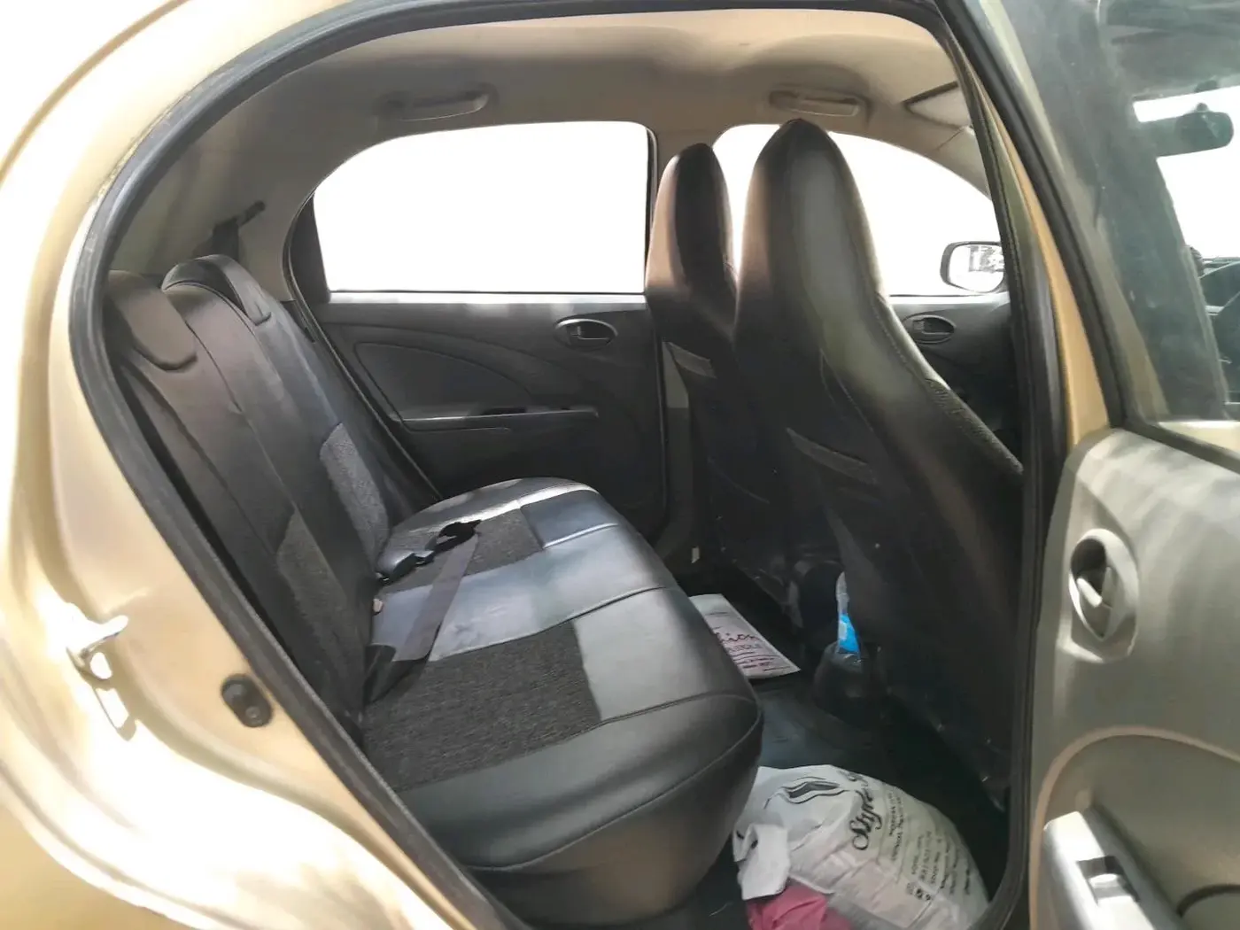 2012 Toyota Etios Liva GD, Diesel, Manual, 58,082 km, interior