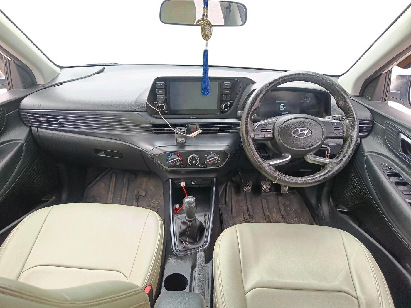 2021 Hyundai NEW I20 SPORTZ 1.2 MT, Petrol, Manual, 28,905 km, interior